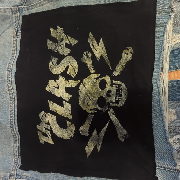 The Clash Jean Jacket Denim Jacket upcycled Size Large L - Picture 3 of 7